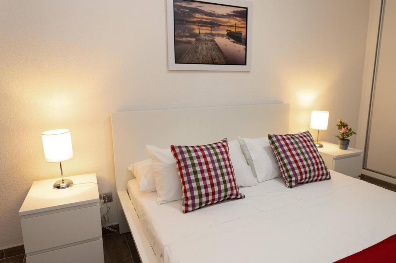 Modern Apartment With Pool And Wifi Playa Feñabe Exterior foto